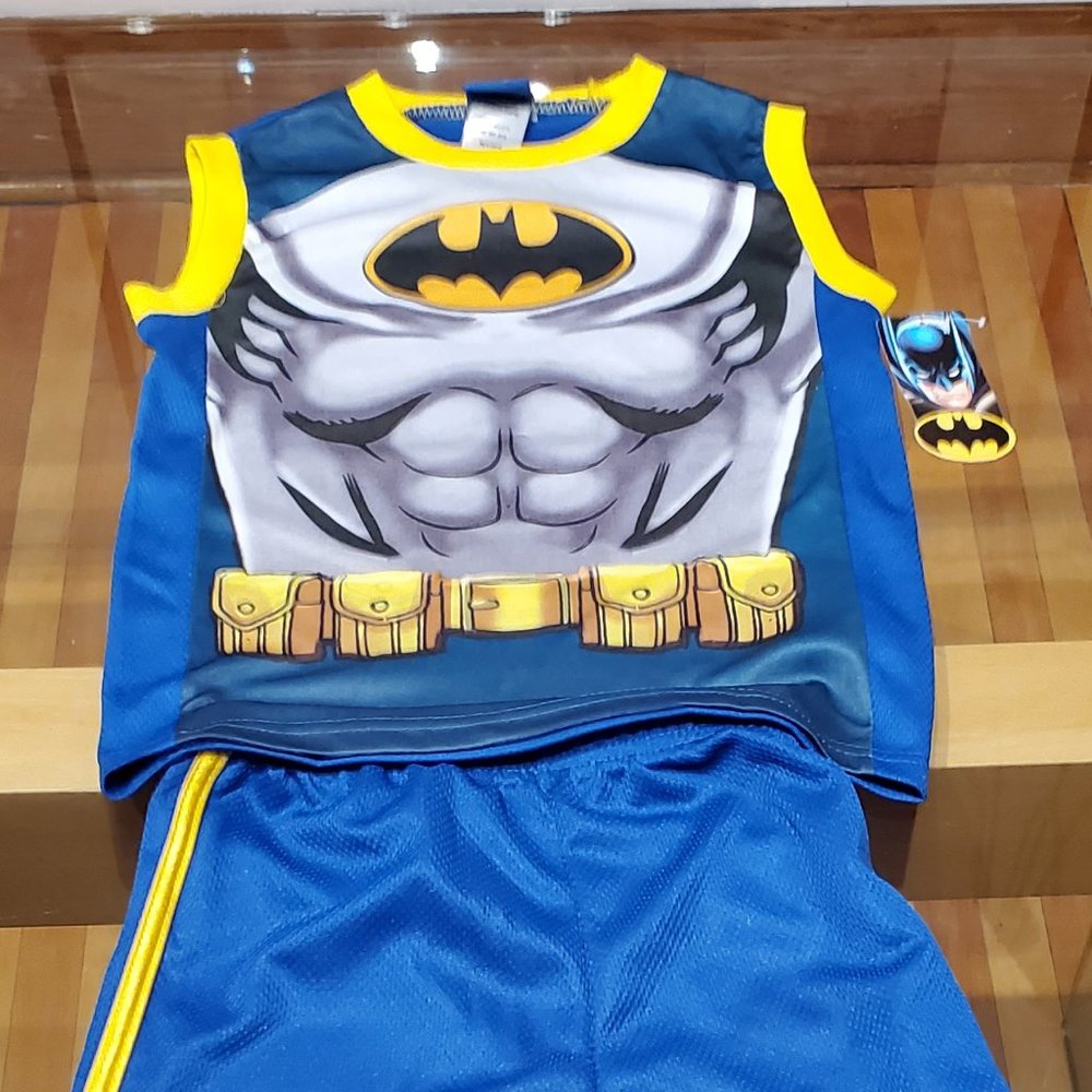 3 for $30 / NWT Batman Tank Top & Track Shorts Set